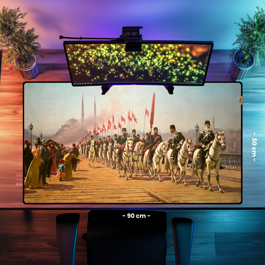 Ertuğrul Süvari Alayı Galata Köprüsü Geçisi (The Ertugrul Cavalry Regiment Crossing The Galata Bridge) - Fausto Zonaro - Mouse Pad & Masa Matı